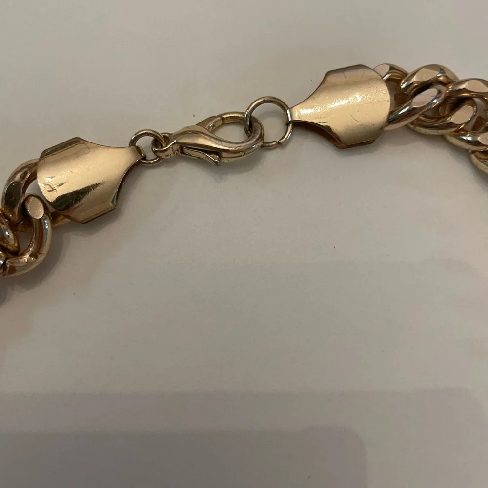 Elegant Gold Spike Chain Necklace